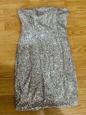 Sparkling champagne Sequin mini dress